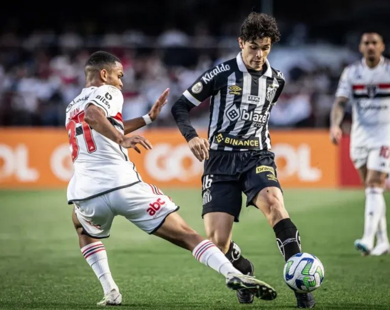 Santos e São Paulo disputam clássico na Vila