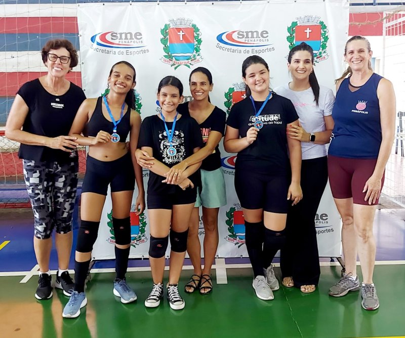 Vôlei Fest de final de ano tem competição de trios