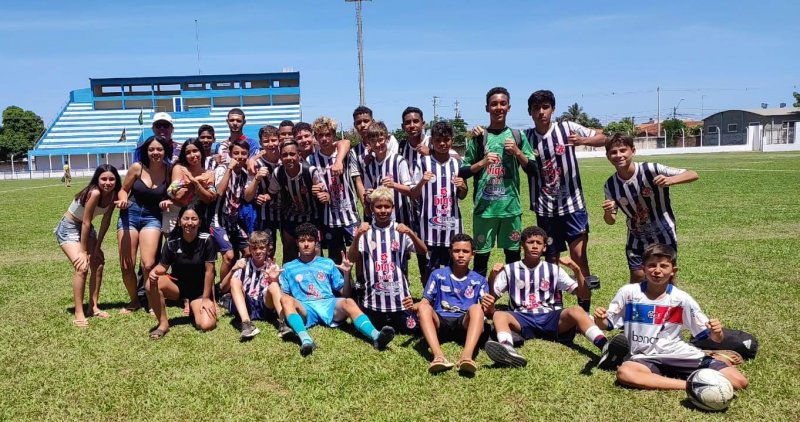 Futebol sub 13 disputa final de campeonato nesta sexta-feira