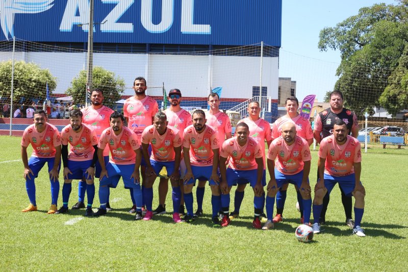 Barcelona é campeão do Veteranos no Lago Azul