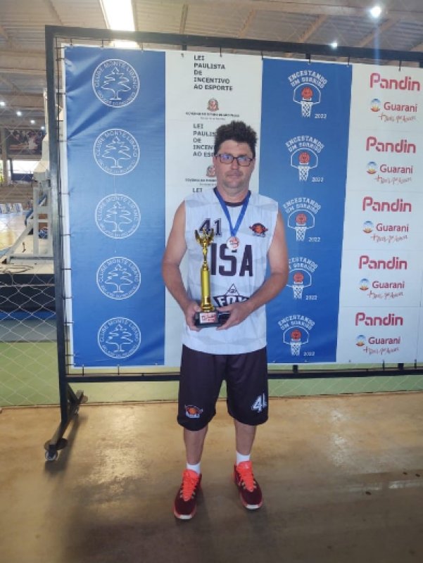 Basquete penapolense é vice-campeão em Rio Preto