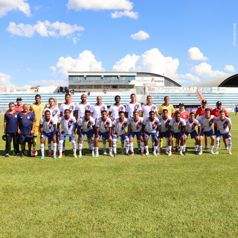 Penapolense decepciona e perde em estreia na A-4