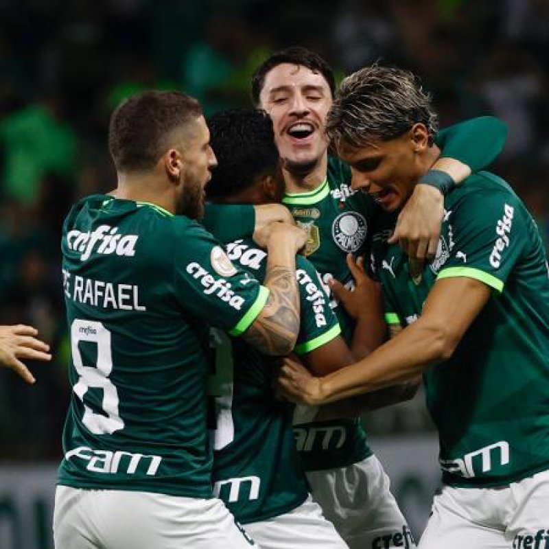 Palmeiras goleia a Ponte Preta e vai à semifinal do Campeonato Paulista