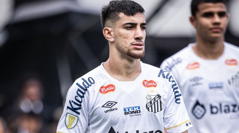 Pedrinho desfalca o Santos contra o Avaí pela Série B