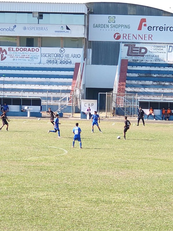 Olé Paulista/Prefeitura de Luiziânia vence em duas categorias no Futebol Menor