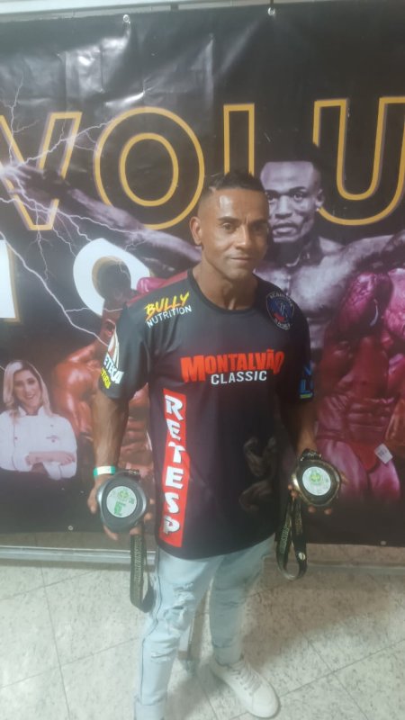 Penapolense participa do Mundial de Fisiculturismo em Curitiba