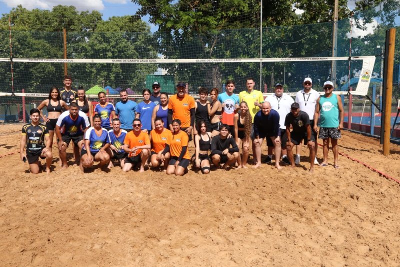 Lago realiza torneio de vôlei de areia