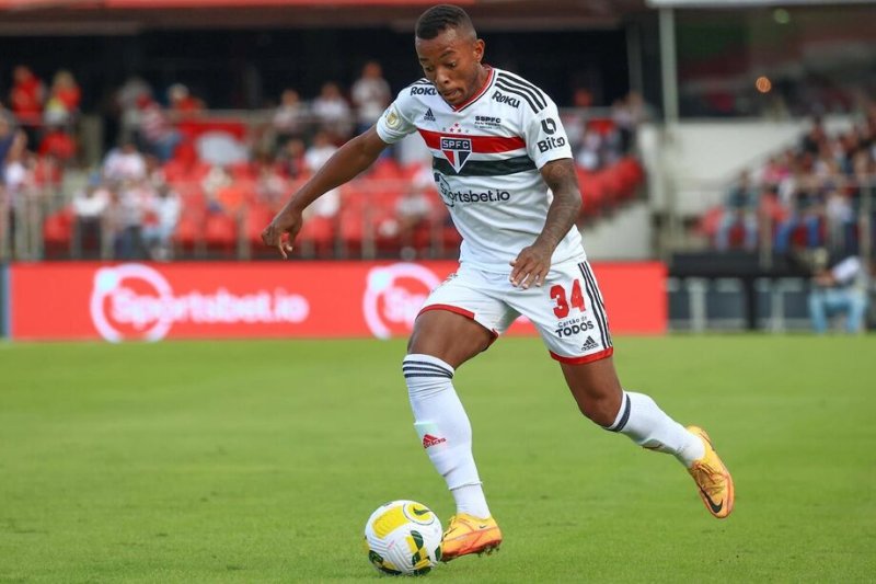 Grêmio e São Paulo se enfrentam pelo Brasileirão