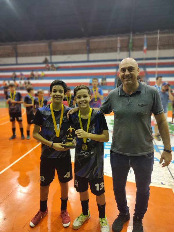 SELT Promissão é campeã da Categoria Sub-12 do Ferinhas