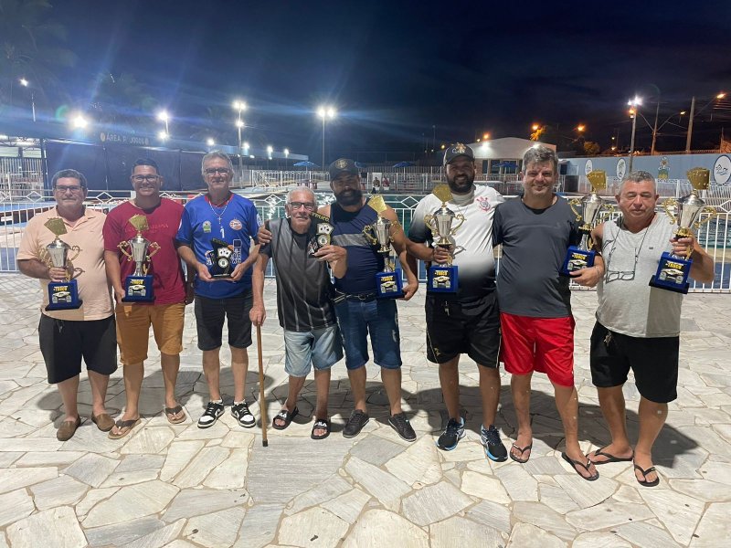 Danilo e Marcelo vencem Torneio de Truco no Lago Azul