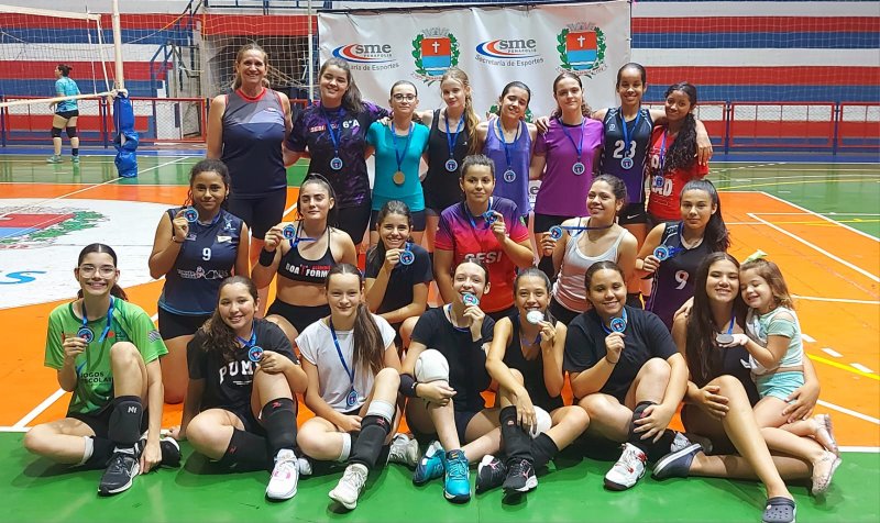 Vôlei Fest 2024: encerradas disputas com jogos em duas categorias