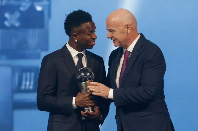 Vinicius Junior é eleito o melhor jogador do mundo