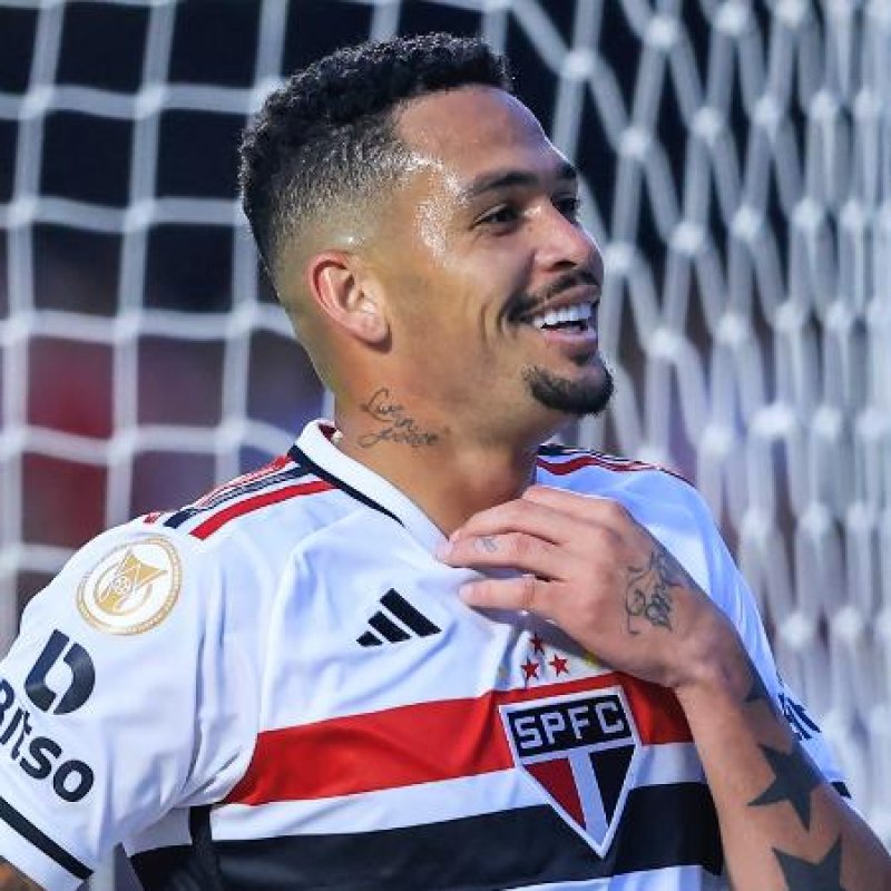 Luciano explica permanência no São Paulo