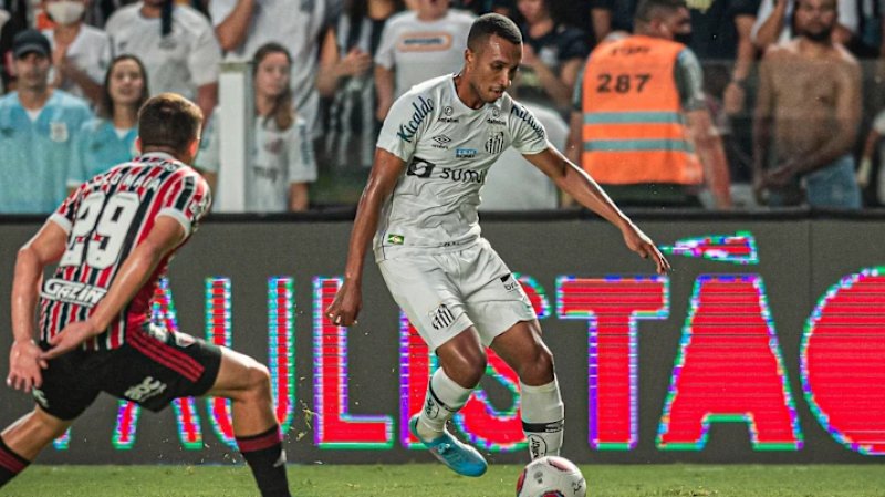 Santos e São Paulo disputam clássico na Vila Belmiro