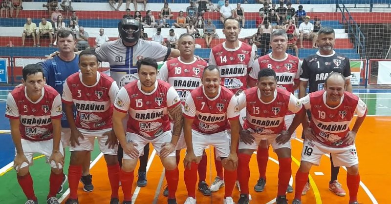 Amigos do Zé Plu e Braúna são finalistas do Futsal Master