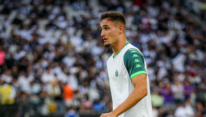 Corinthians e Atlético-MG disputam a contratação de artilheiro do Guarani