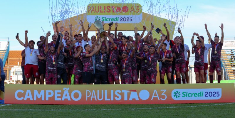 Sertãozinho segura empate e é campeão em cima do Monte Azul