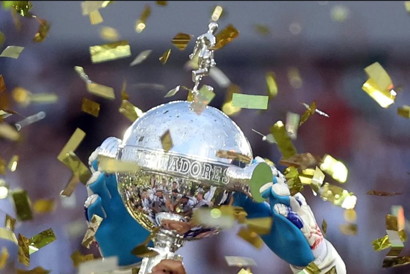 Com duelo brasileiro, Libertadores define oitavas de final