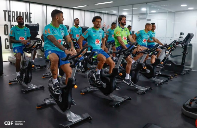 Brasil inicia preparação para enfrentar o Paraguai pelas Eliminatórias da Copa