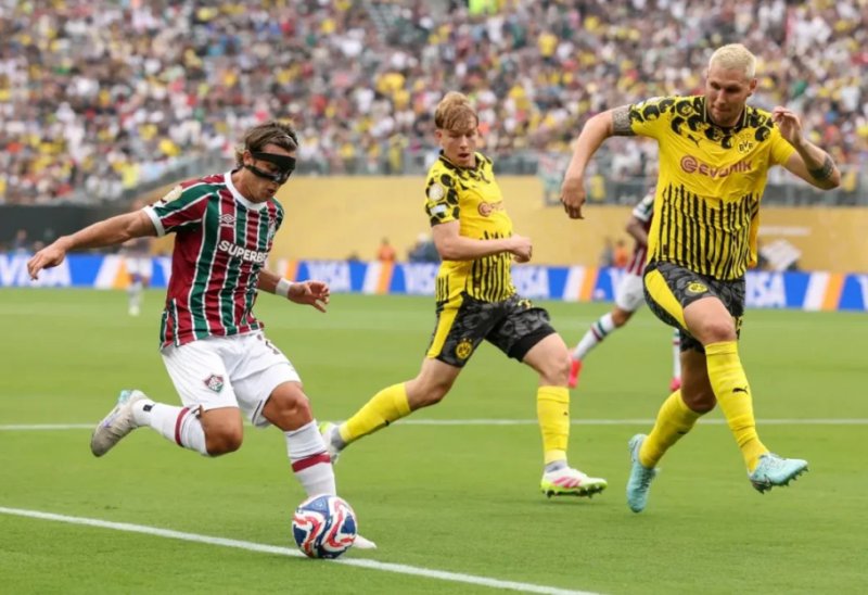 Fluminense empata com o Borussia Dortmund na estreia do Mundial