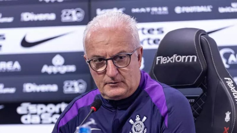 Dorival revela pedido de 