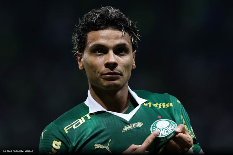 Abel vê Evangelista como substituto de Ríos, mas diz que Palmeiras tentará reposição