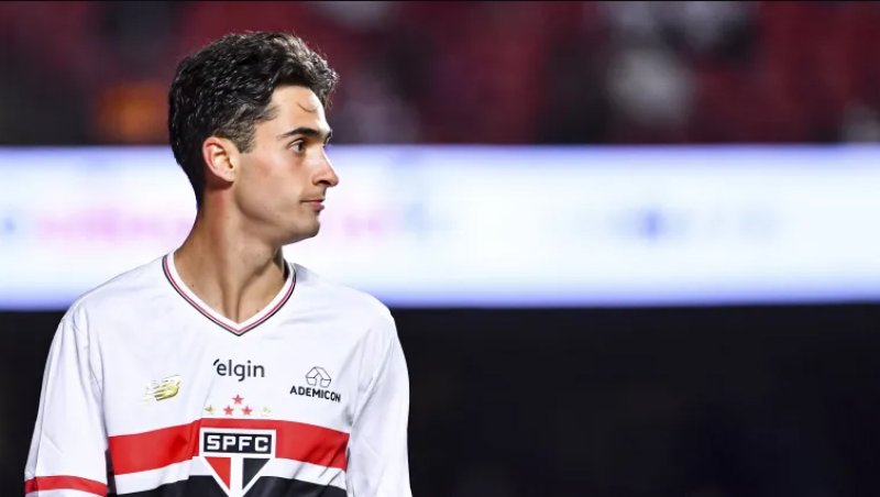 São Paulo recebe o Vitória no Morumbis