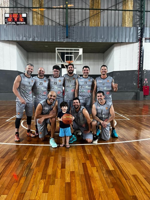 Basquete Master 40+: equipes penapolenses conquistam vitórias no Campeonato Monte Líbano