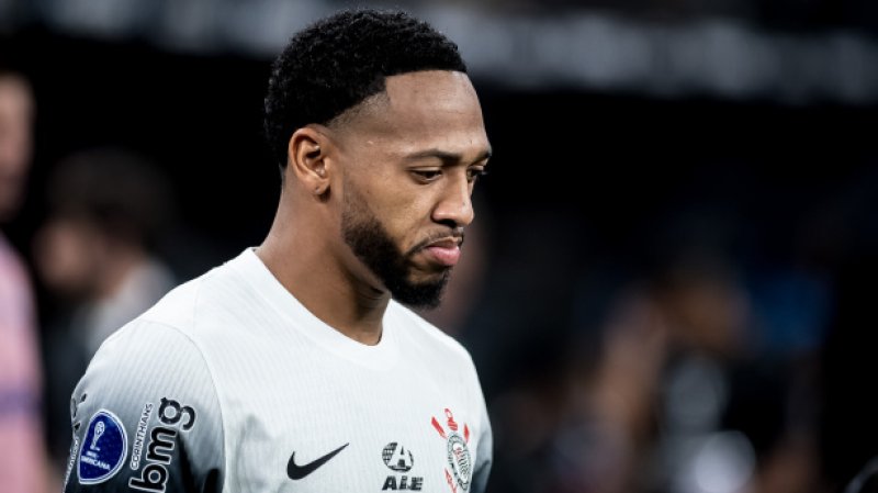 Vasco e Corinthians jogam pelo Brasileirão