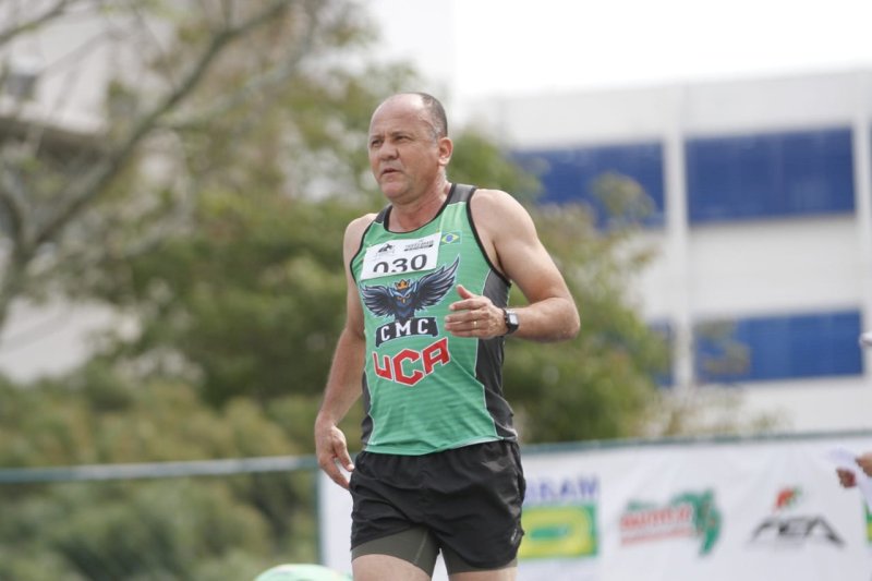 Artur Ribeiro participará do atletismo master