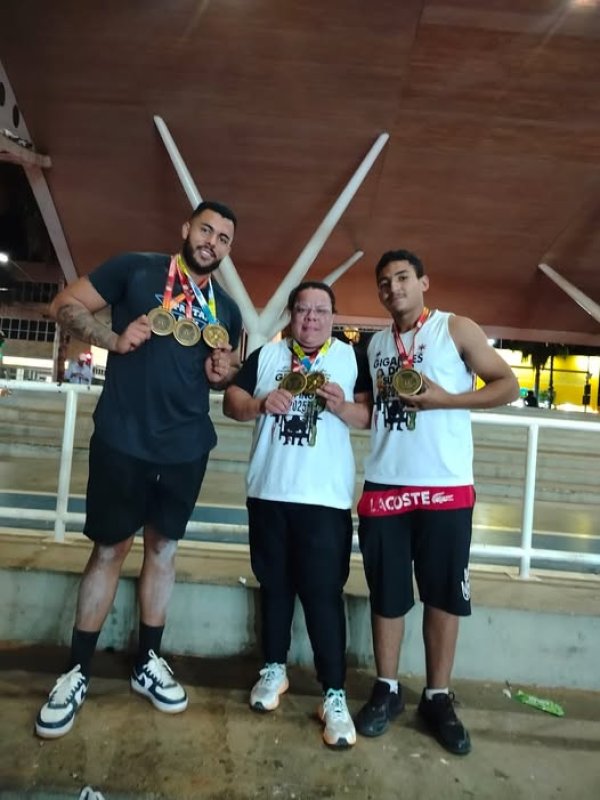 Atletas de Supino participam de evento em Votuporanga