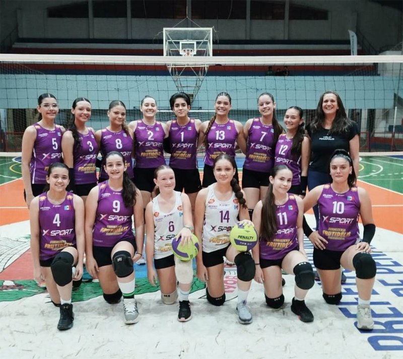 Atletas participam de Copa Estadual que reúne estudantes de 13 a 16 anos