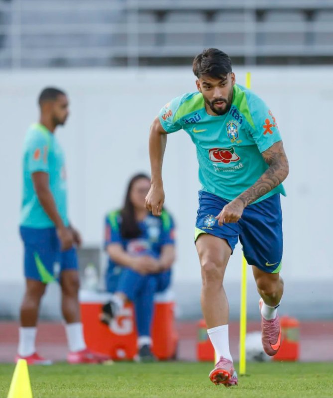 Seleção Brasileira segue preparação para amistosos