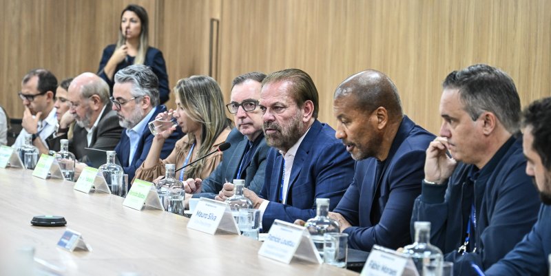 Detalhes da A-4 são definidos em congresso técnico