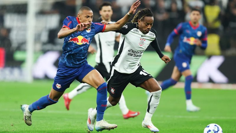 Bragantino e Corinthians duelam pelo Brasileirão