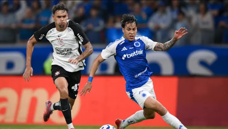Cruzeiro e Corinthians jogam pela Copa do Brasil