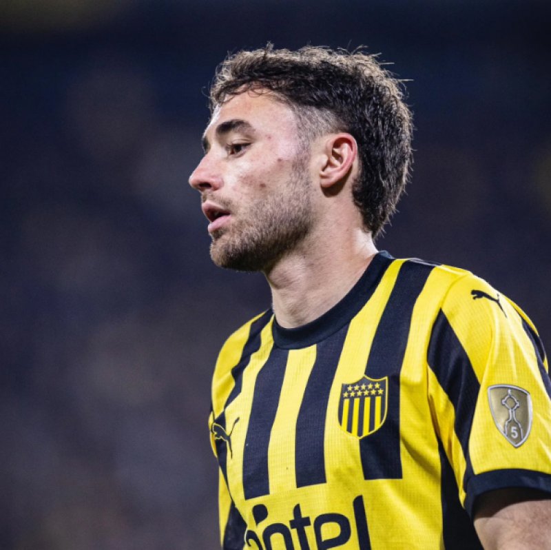 Corinthians encaminha contratação de lateral direito uruguaio