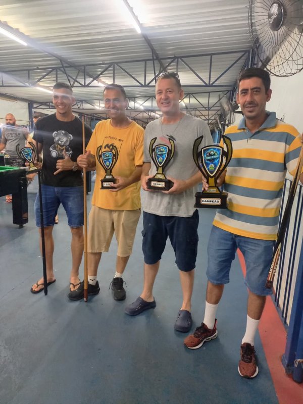 Anderson Aparecido vence torneio de bilhar