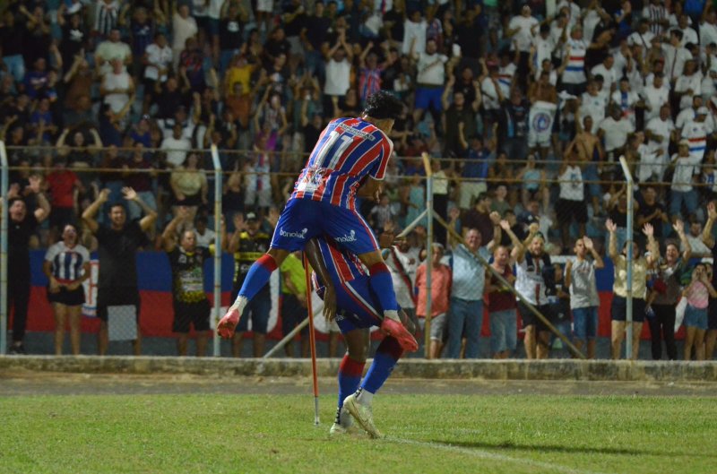 Penapolense pega o São Caetano na semi da A-4