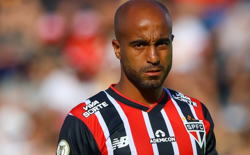 Lucas atualiza recuperação após cirurgia e evita cravar prazo de retorno ao São Paulo