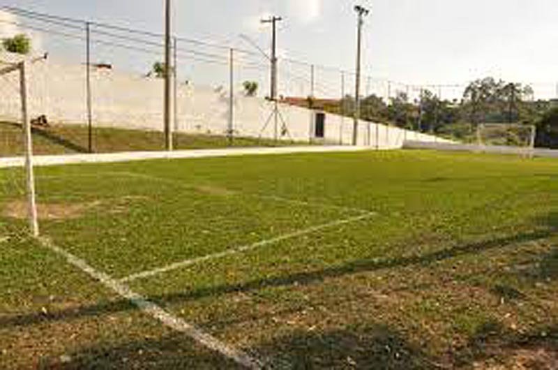 Mini-campo teve partida no Sub-29 no clube Lago Azul