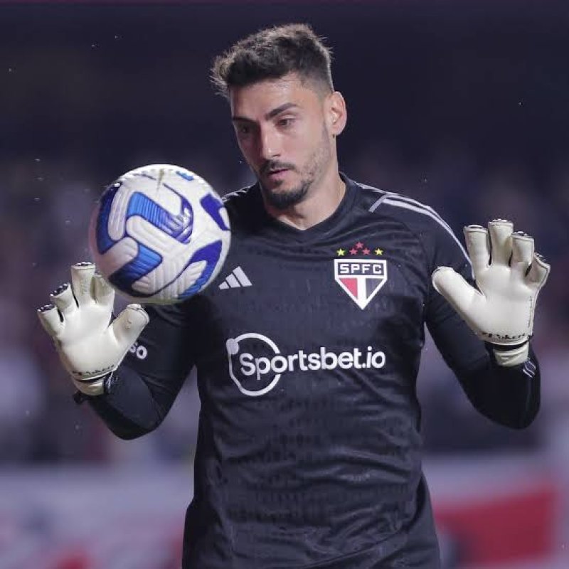 São Paulo e Bolívar se enfrentam nesta terça-feira