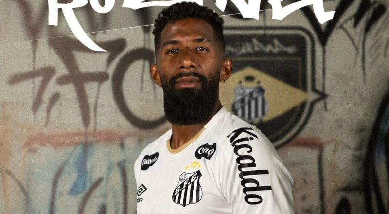 Santos anuncia a contratação do lateral Rodinei