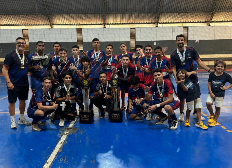 Futsal sub 15 e sub 17 vencem Copa dos Campeões