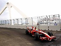 F-1: Felipe Massa faz volta sensacional no fim do treino e sai na pole em Valência