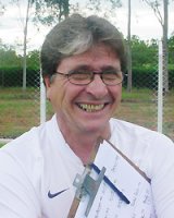 Observador do Corinthians garimpa talentos em Penápolis
