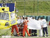 F-1: Alonso é pole em treino marcado por acidente de Massa