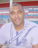 Sérgio Santos quer trabalhar com 30 jogadores