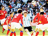 Messi e Higuain brilham em exibição de gala da Argentina