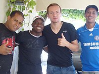 Penapolenses conhecem craque do Santos